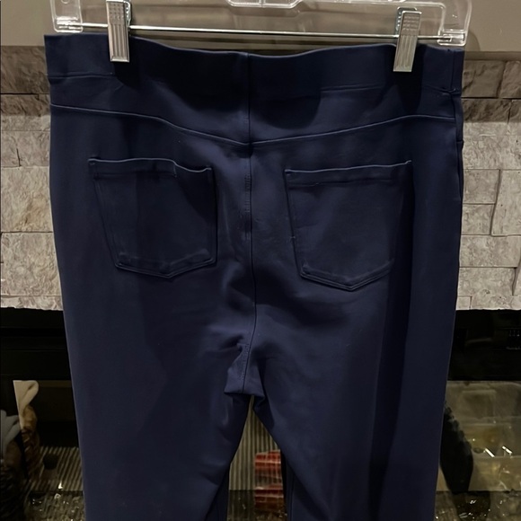 Karen Scott Women's Navy legging pants size Medium Petite - Picture 8 of 11